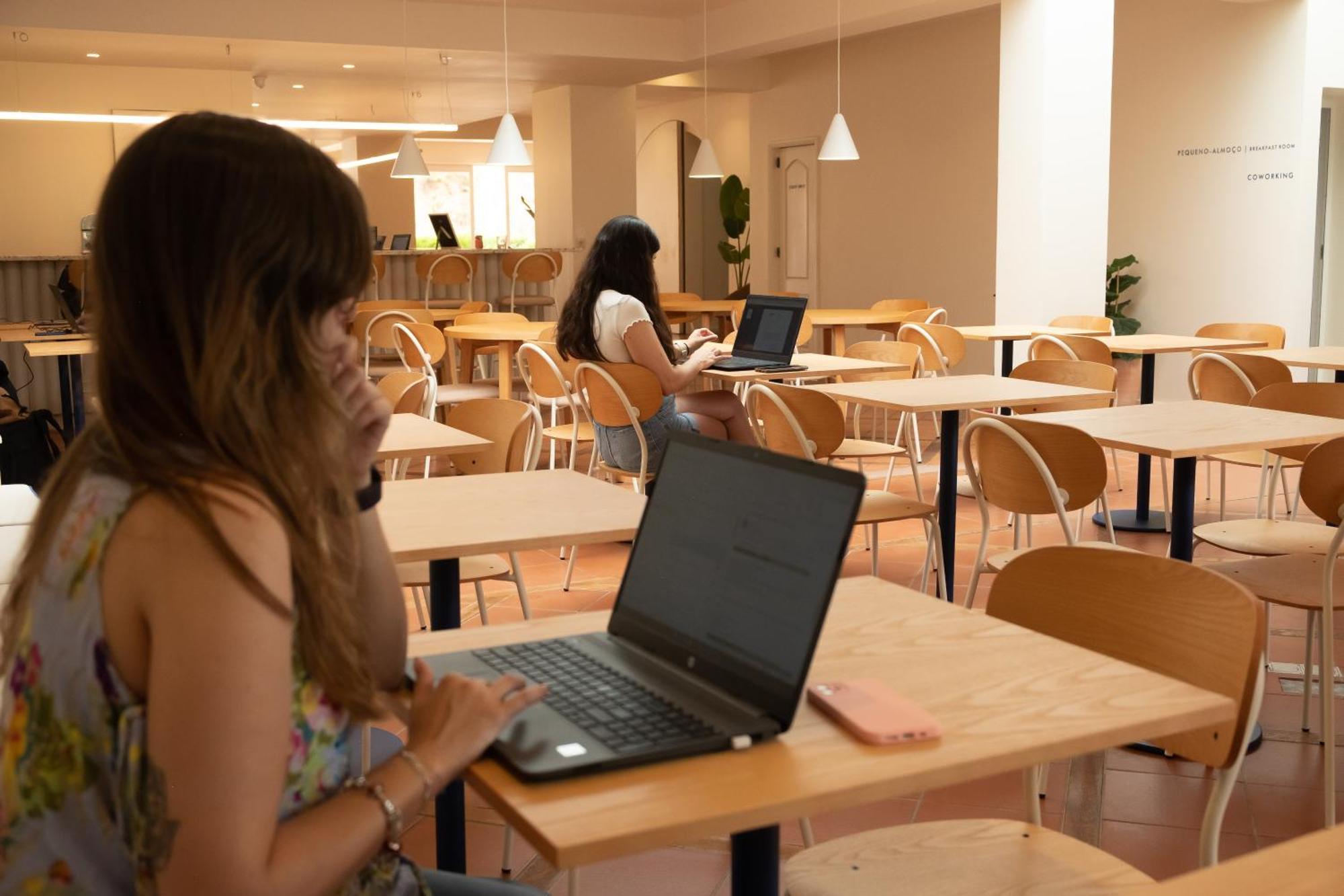 Wot Lagos Montemar ภายนอก รูปภาพ